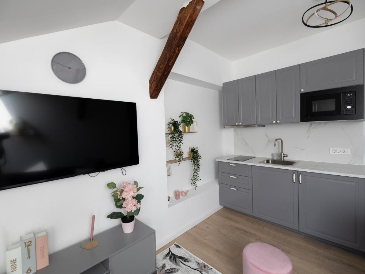 Zagreb City Center Apartments Lux Exterior photo