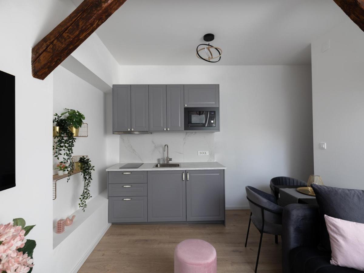 Zagreb City Center Apartments Lux Exterior photo